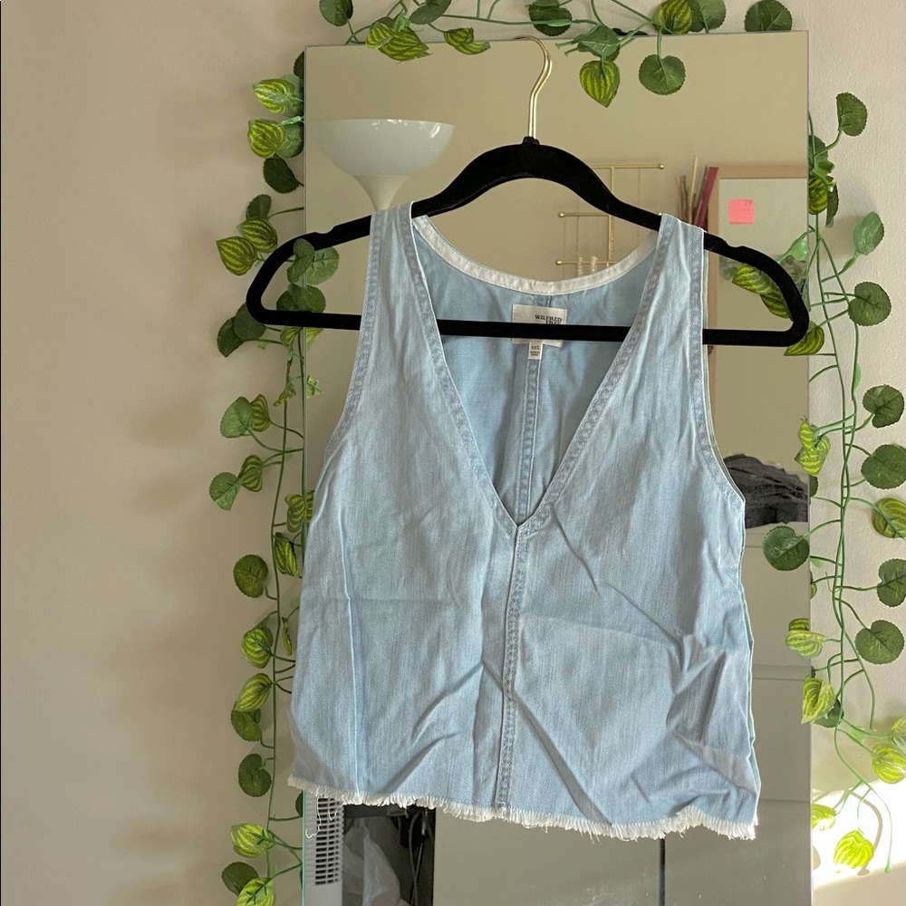 Wilfred Free top